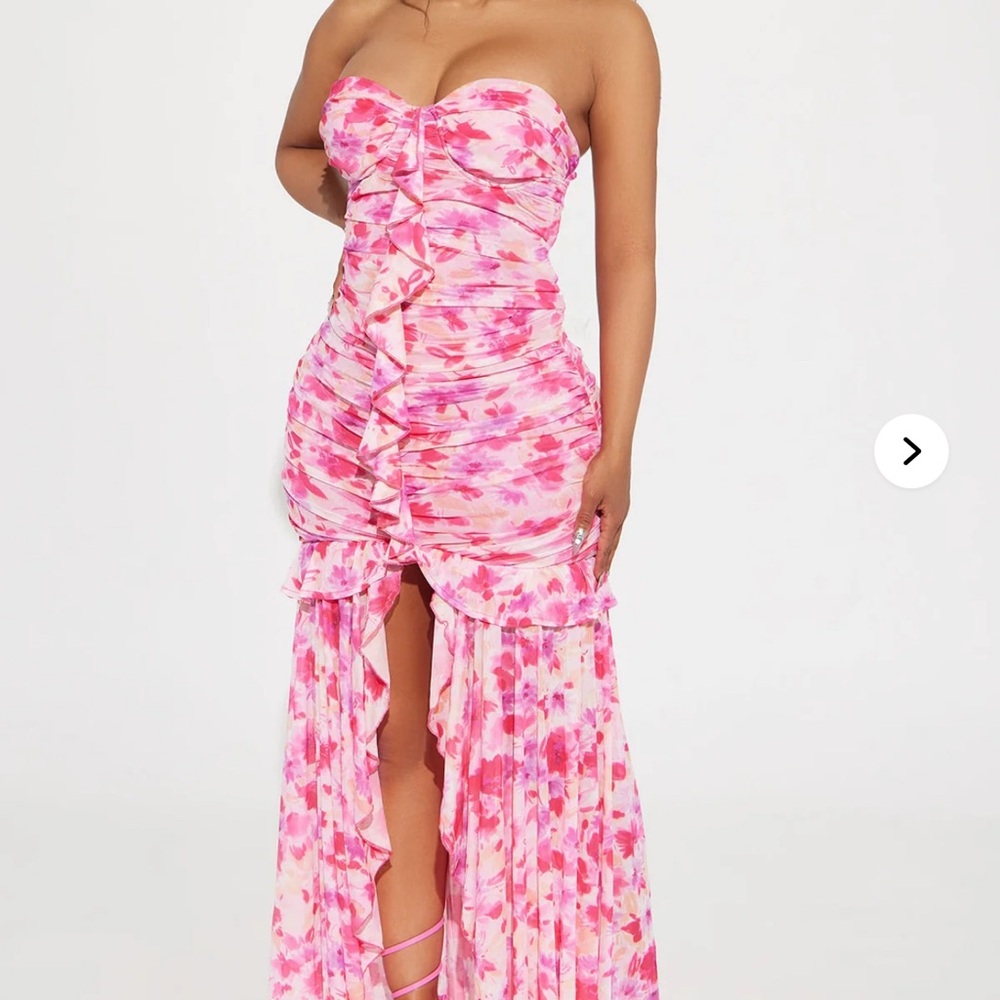 Fashion Nova Pink and White Ruched Strapless Bodycon Dress